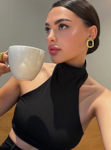 сексуальная невеста Lika