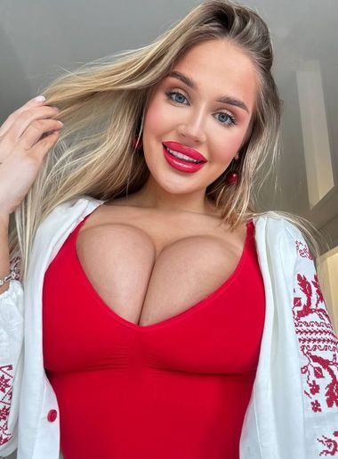 милая девушка Milly