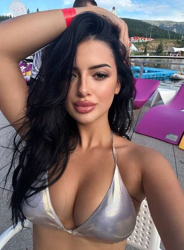 сексуальная невеста Zhanna