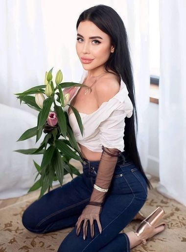 одинокая красотка Natalya