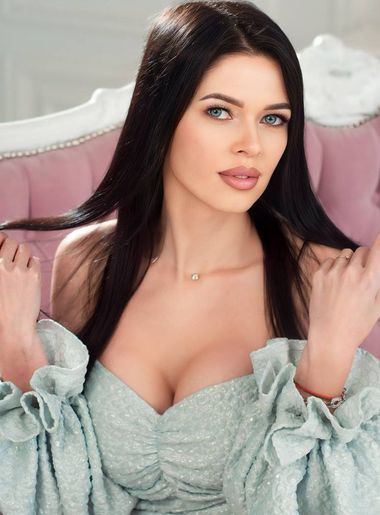 милая девушка Nutik