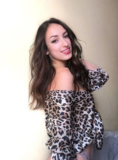 одинокая красотка Secret_Desire_Valer