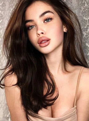 одинокая красотка Sofia