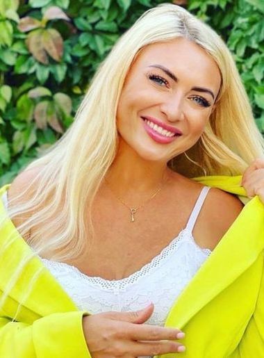 милая девушка Liliya