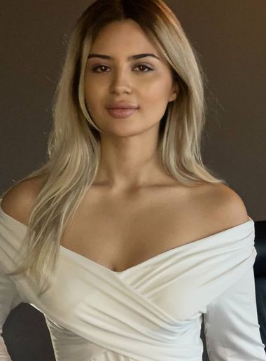 одинокая красотка Lolita