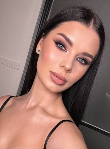 одинокая красотка Sofiya