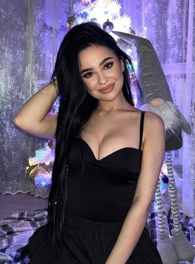 милая девушка Alexandra