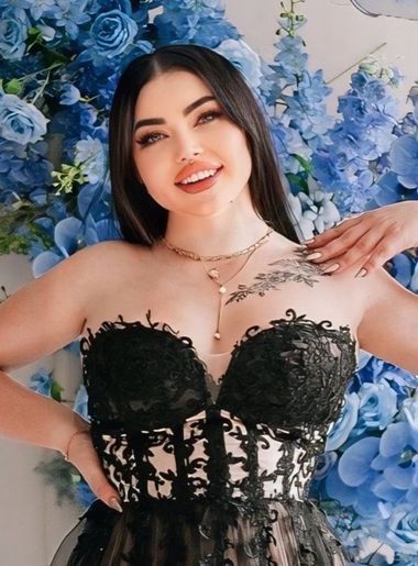 милая девушка Oksana