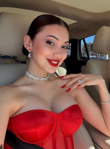 одинокая красотка Tetiana