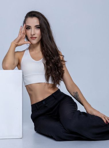 милая девушка Olena