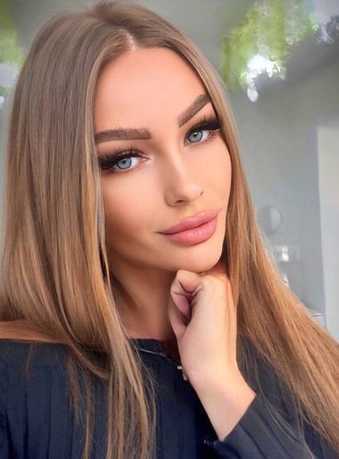 одинокая красотка Maria