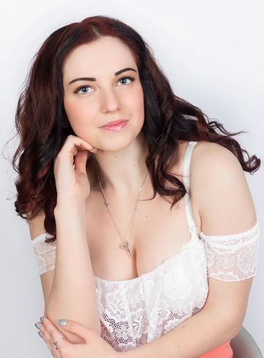 одинокая красотка Irina