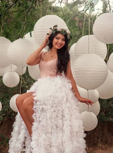 сексуальная невеста Julianne