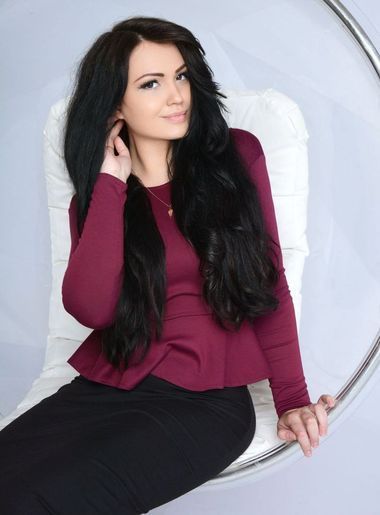 милая девушка Ksenia