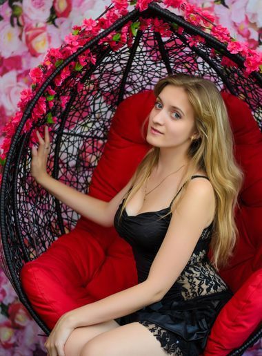милая девушка Svetlana
