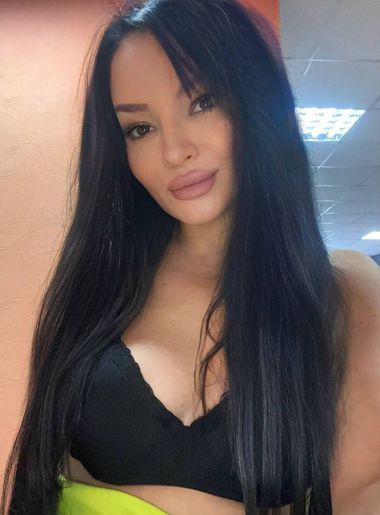 милая девушка PURE_JUICE