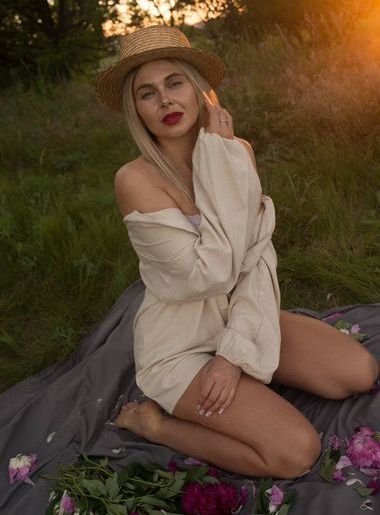 сексуальная невеста One Love