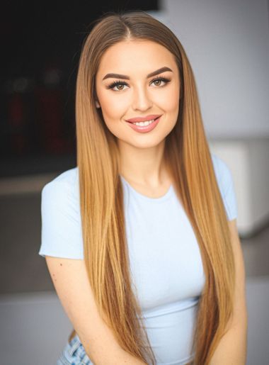 сексуальная невеста Julia